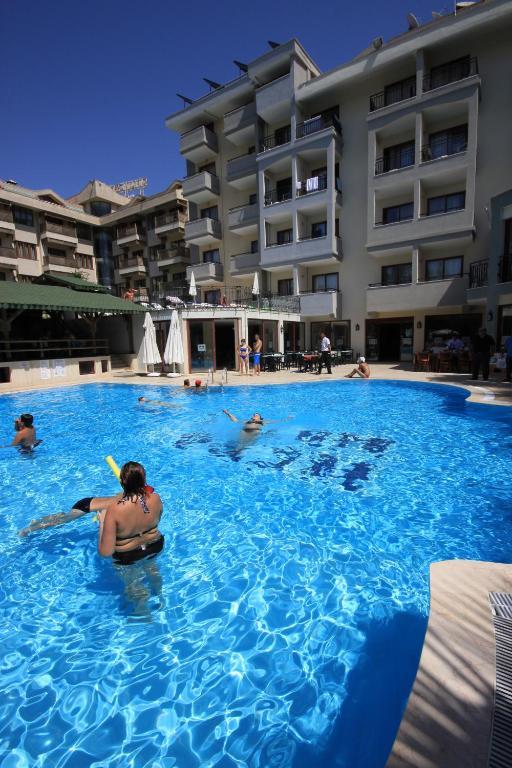 Hera Beach Hotel 시데 외부 사진