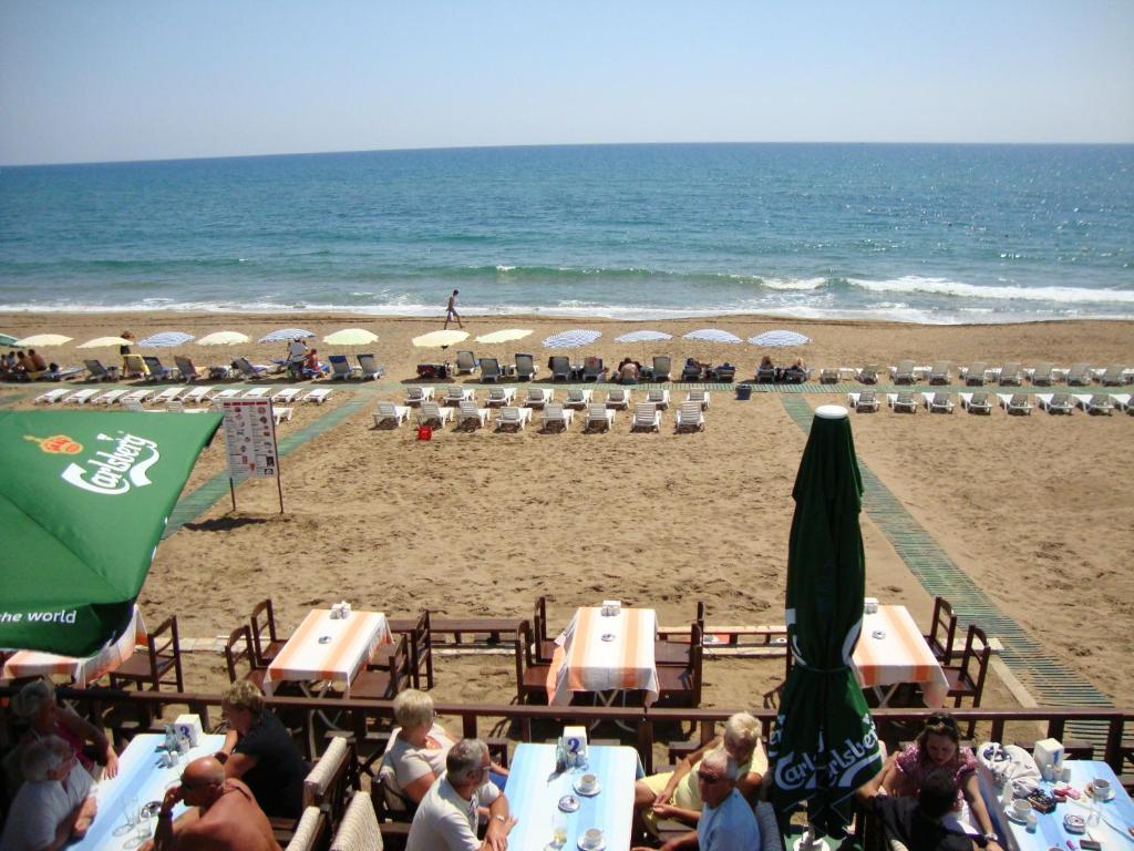 Hera Beach Hotel 시데 외부 사진