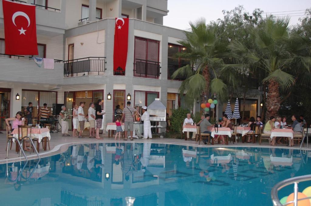 Hera Beach Hotel 시데 외부 사진